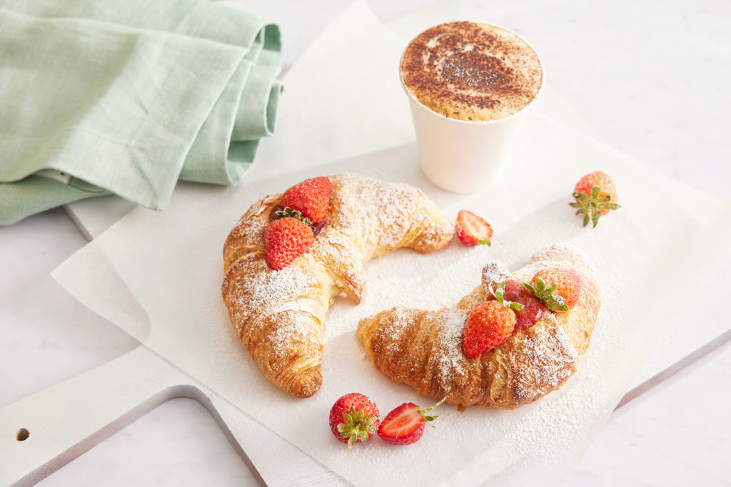 SumEffect-Croissant-Food-Photography-1